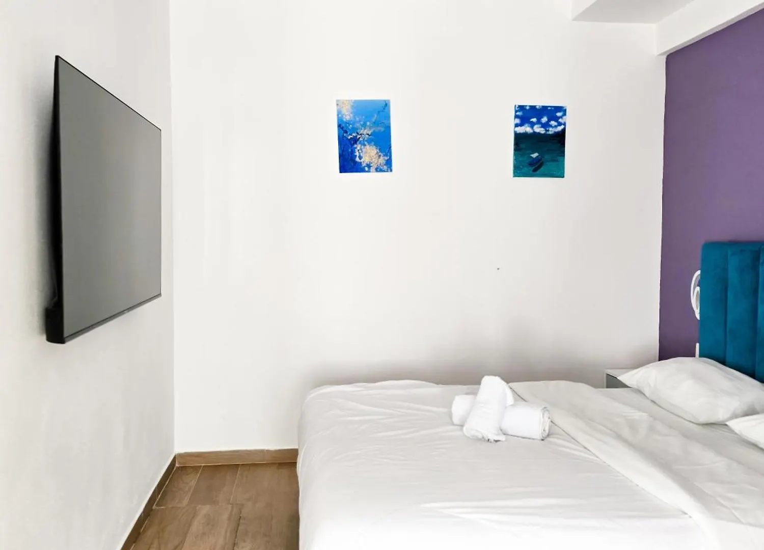 Azure Hotel Dhërmi
