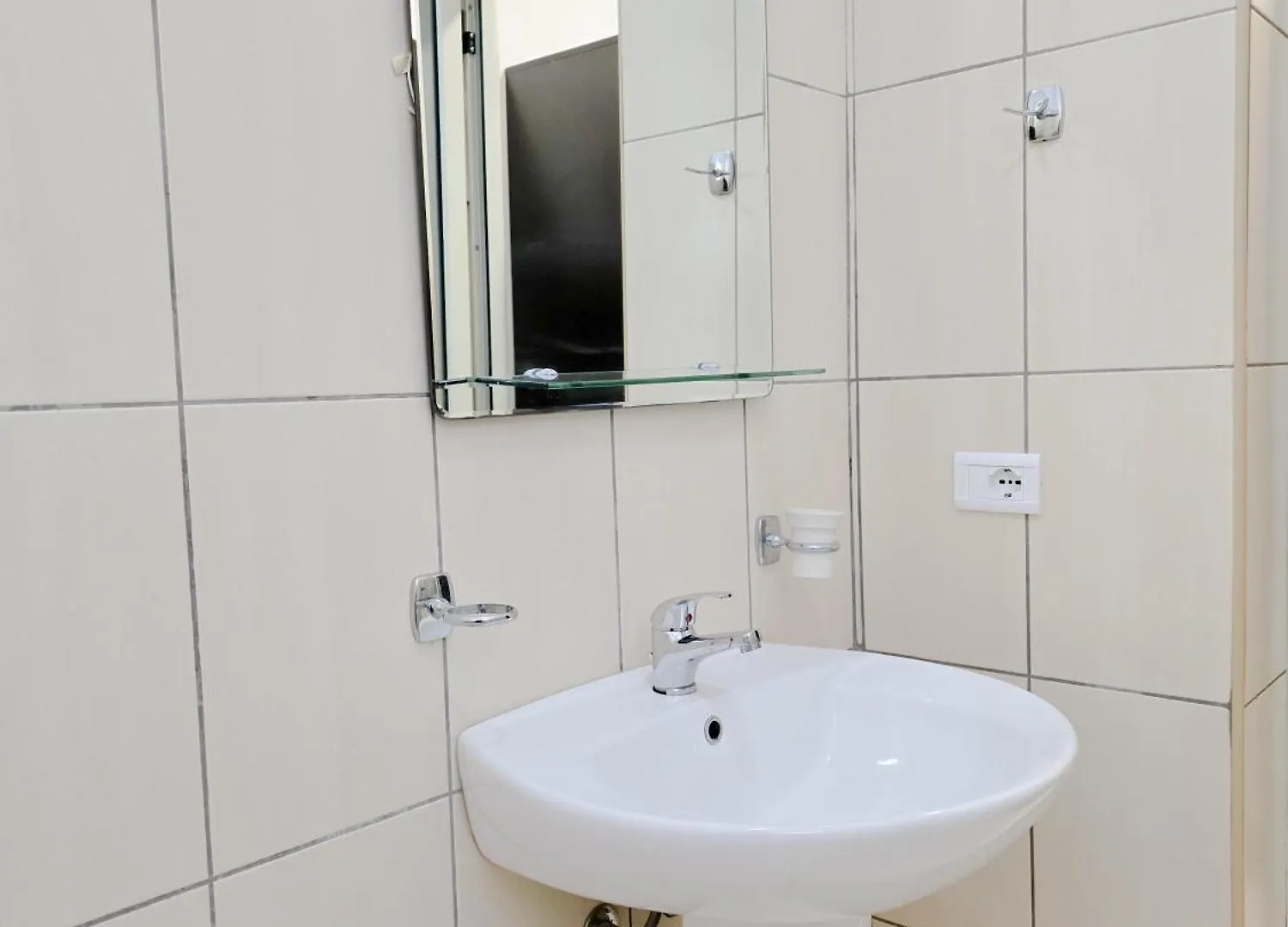 ***  Azure Hotel Dhermi Albania
